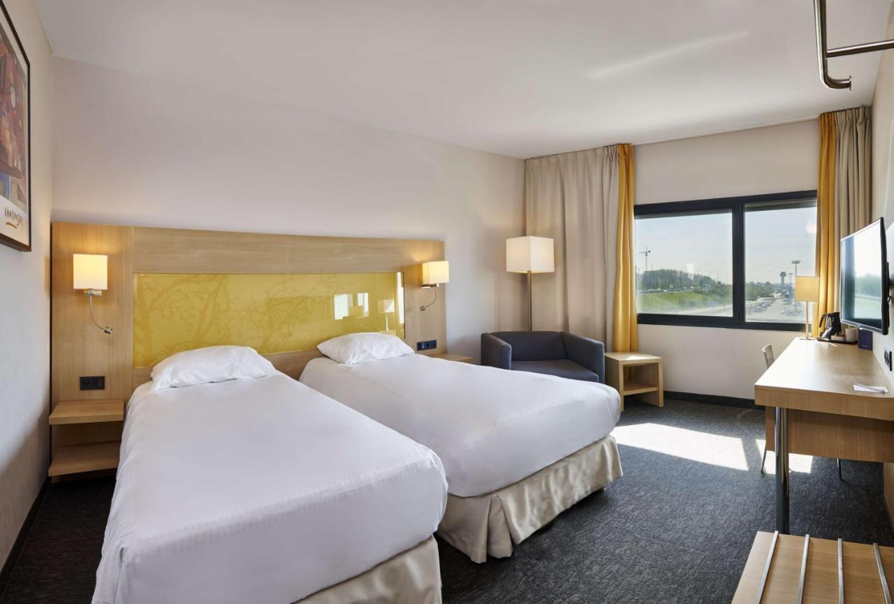 Park Inn By Radisson Liege Airport Grace-Hollogne Экстерьер фото