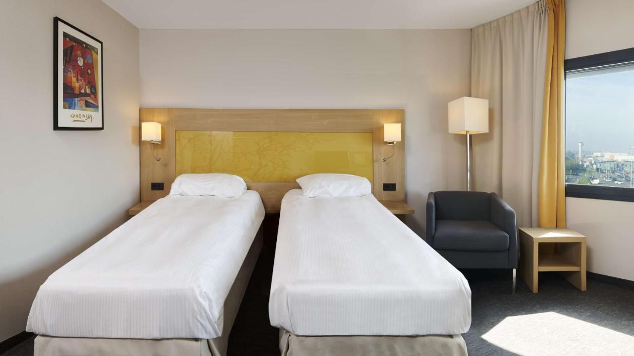 Park Inn By Radisson Liege Airport Grace-Hollogne Экстерьер фото