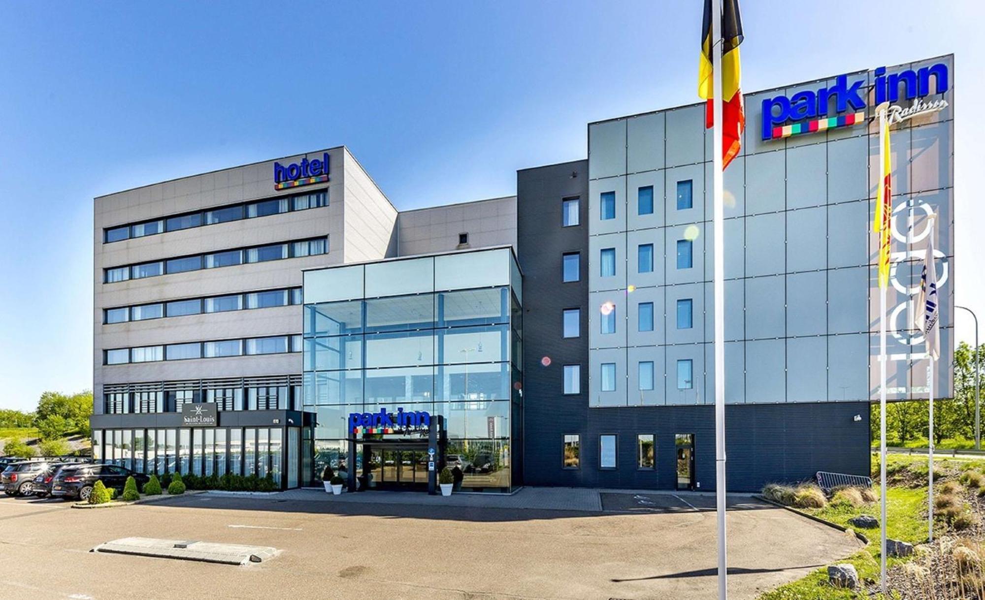 Park Inn By Radisson Liege Airport Grace-Hollogne Экстерьер фото